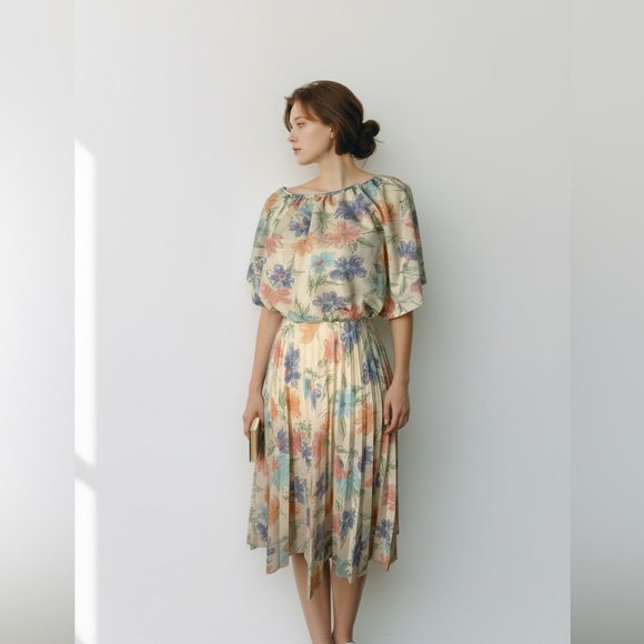 Source Unknown Dresses & Skirts - Vintage 70s handmade Floral Pleated Midi Dress in Cream with Pastel Blooms
